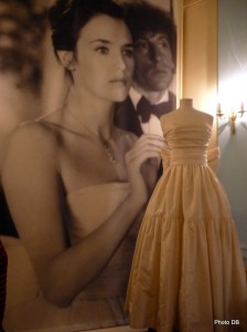 SAINT CLOUD CINEMA ADJANI ROBE