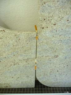 "Untitled",Gabriel Kuri, détail / photo db