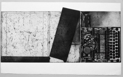 "Remington et boite"1990 © Devorah Boxer